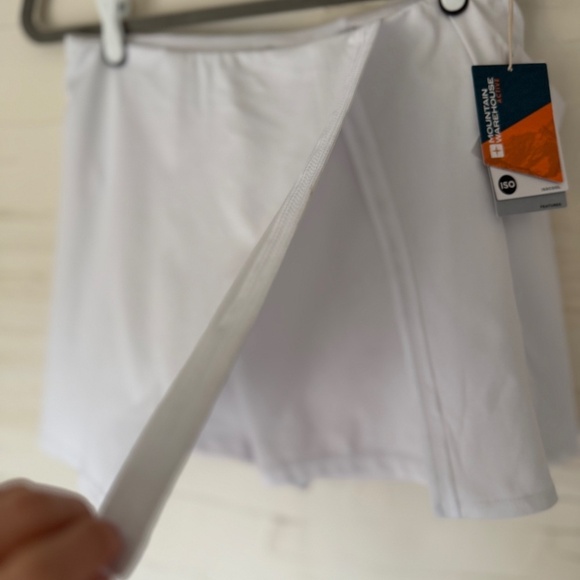 NWT! Mountain Warehouse S | White IsoCool Sports Mini Skort - Picture 4 of 6